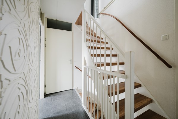 Medium property photo - Koningin Beatrixplein 25, 3201 CG Spijkenisse